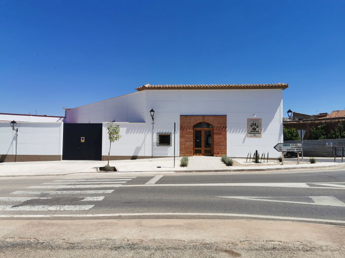 Infantes Veterinarios, Paseo de las Cooperativas